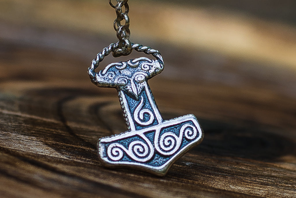 Sterling Silver Thor's Hammer (Mjölnir) Infinity Knot Pendant – Elkai  Incantations