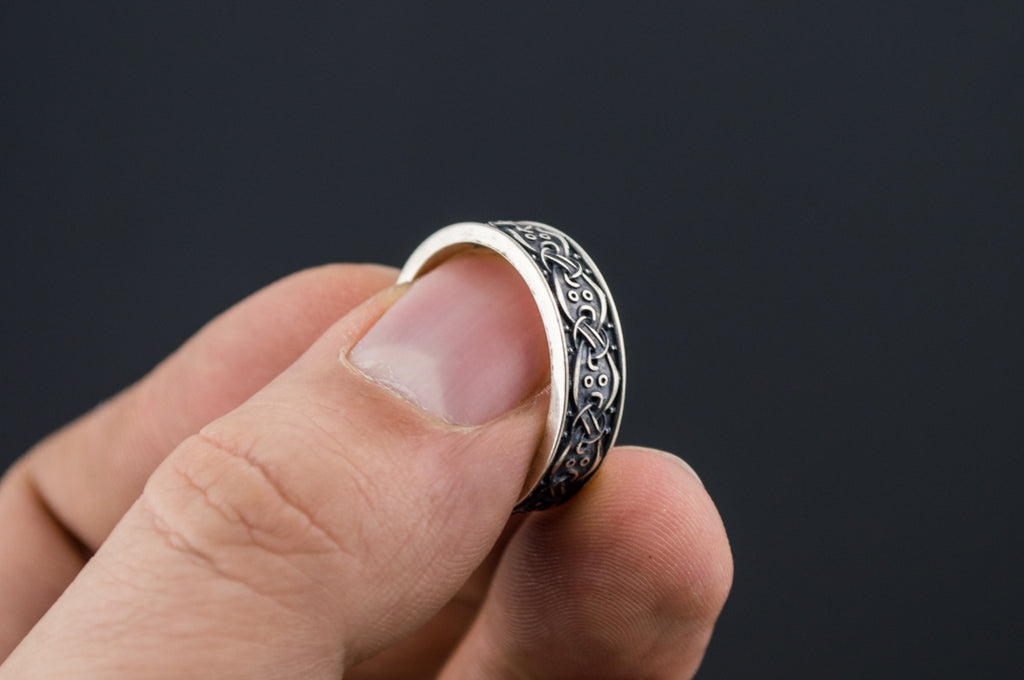 Viking Ring with Scandinavian Ornament - Viking-Handmade