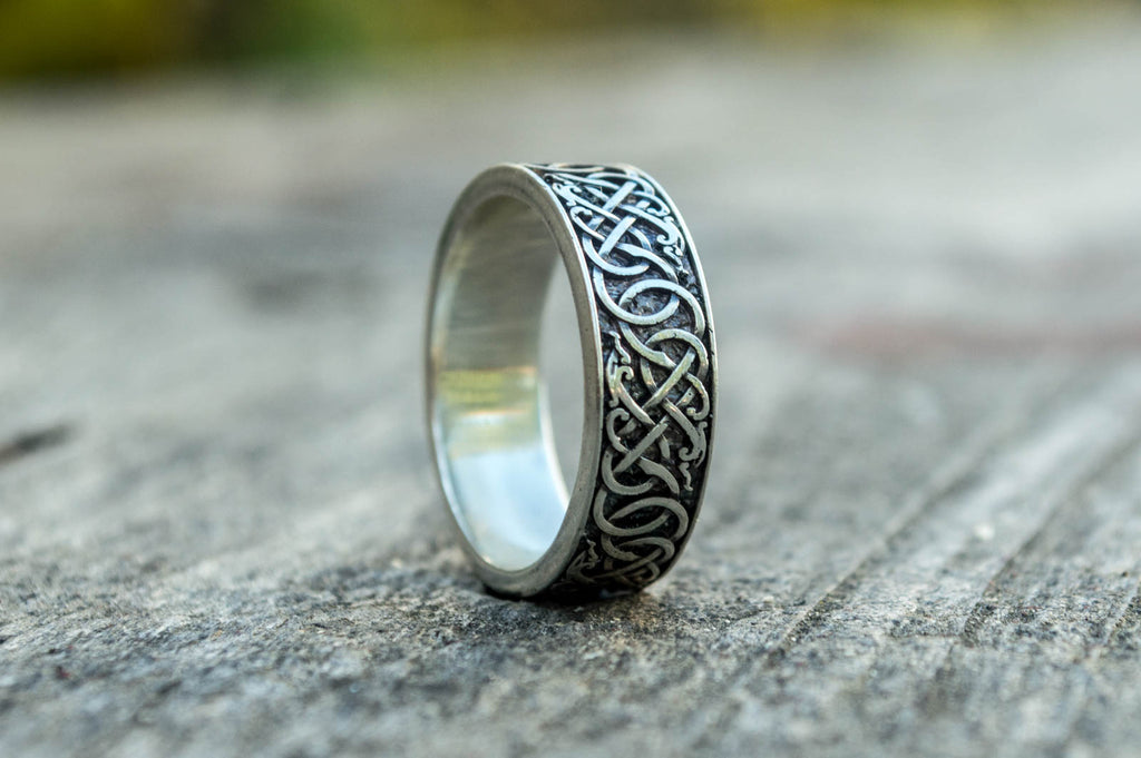 Urnes Ornament Ring - Viking-Handmade