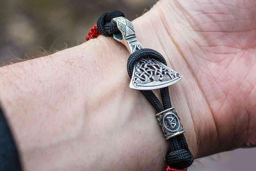 Paracord Bracelet with Sterling Silver Axe and Elder Futhark Rune (Bla –  Viking-Handmade